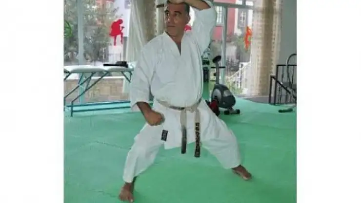 Cengiz Batu Vefat Etti