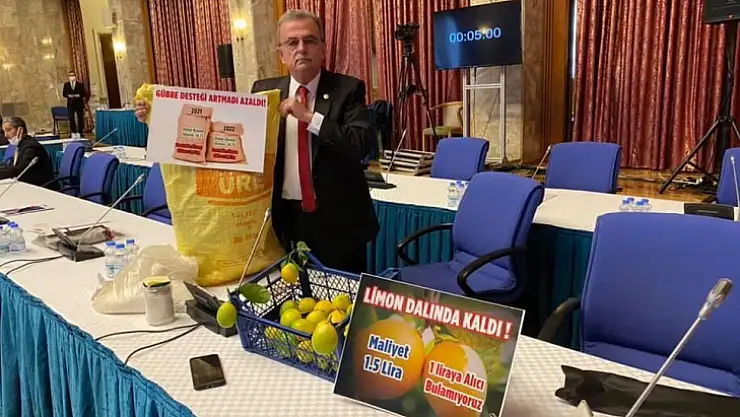 Çiftçi Zarar Etmiyor, İflas Ediyor