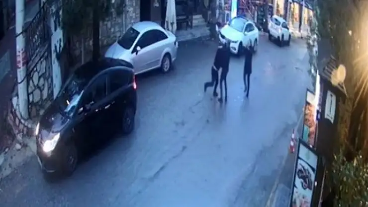 Cinayet öncesi arbede güvenlik kamerasında