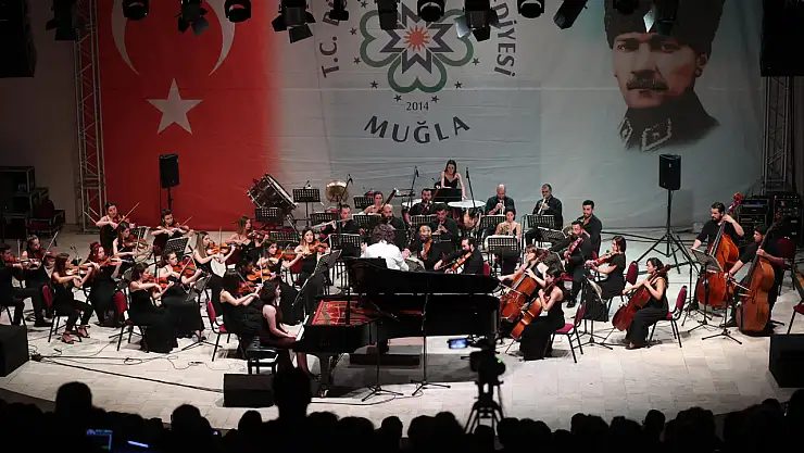 İdil Biret Müzik Festivali başladı