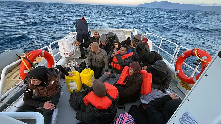 Datça açıklarında denizde can pazarı! 1 Şüpheli yakalandı