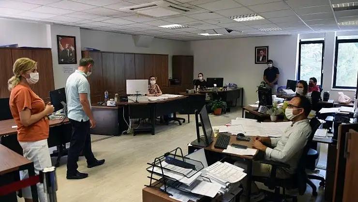 Dr. Hacer Dağdeviren'den Personele Covid-19 Bilgilendirmesi