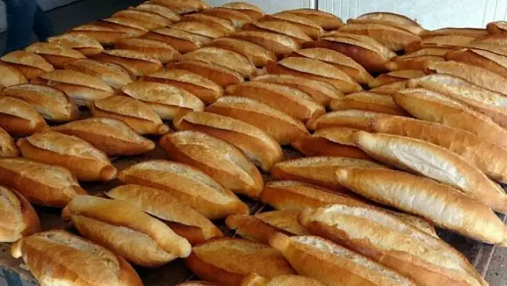 Ekmek 4 TL oldu