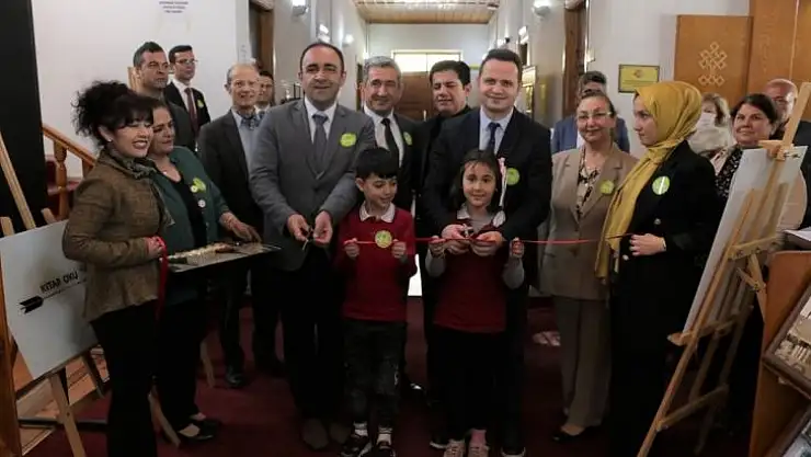 EN ÇOK KİTAP OKUYAN ÖĞRENCİLER ÖDÜLLENDİRİLDİ