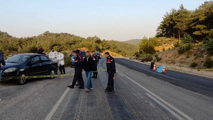 Eski karısını ve sevgilisini öldürdü