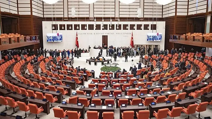 EYT DÜZENLEMESİ MECLİSTEN GEÇTİ