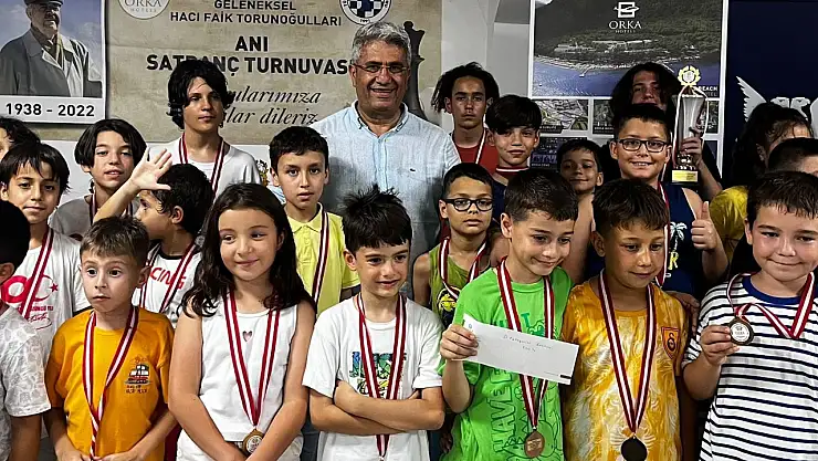 Fethiye'de 2. Hacı Faik Torunoğulları Satranç Turnuvası sona erdi