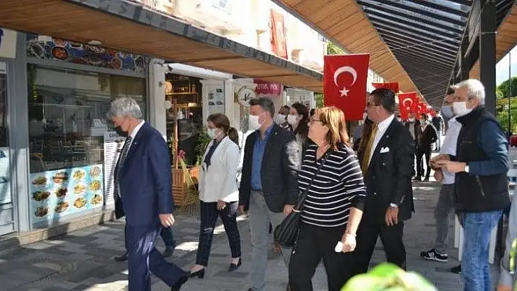 Fethiye'de esnaf ziyaretlerinde bulundu