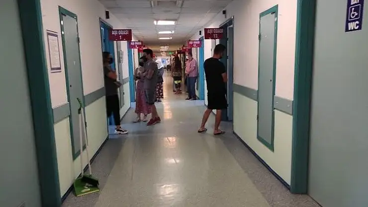 Fethiye'de günlük aşı sayılarında artış yaşanıyor