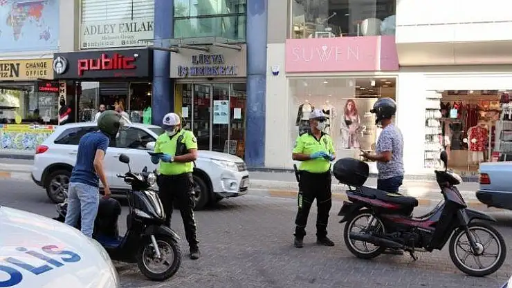 FETHİYE'DE TRAFİK EKİPLERİ UYGULAMA YAPTI