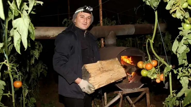 Fethiye'de üreticiler zirai don nöbeti bekledi