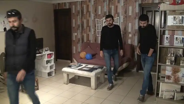 Fethiye'de sıra dışı fotoğrafçıdan ilginç 'evde kal' mesajı