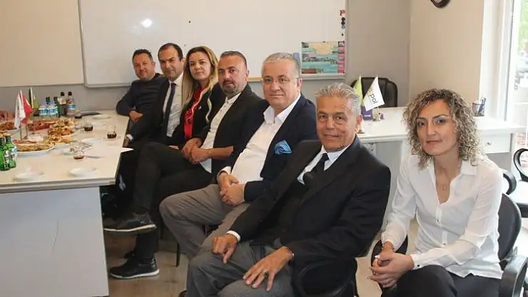 FETHİYELİ EMLAKÇILAR FİYAT ARTIŞLARI VE KONUT SORUNUNU GÖRÜŞTÜLER