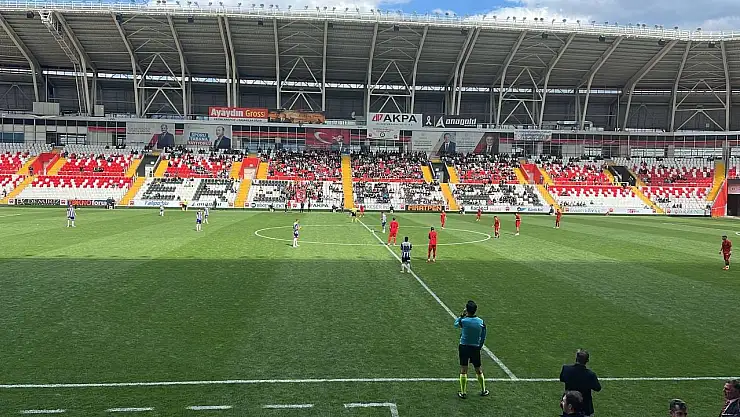 Fethiyespor ligin son maçında 24 Erzincanspor'a mağlup oldu