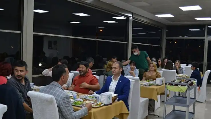 FTSO'dan basına iftar yemeği
