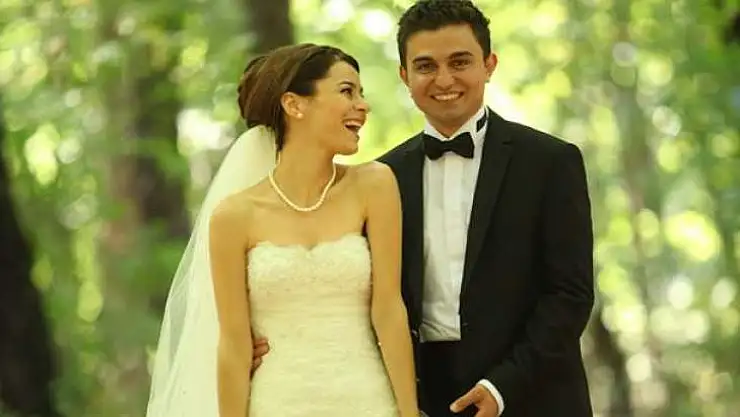 İKİZLERİNİ DOĞURDU, HAYATINI KAYBETTİ