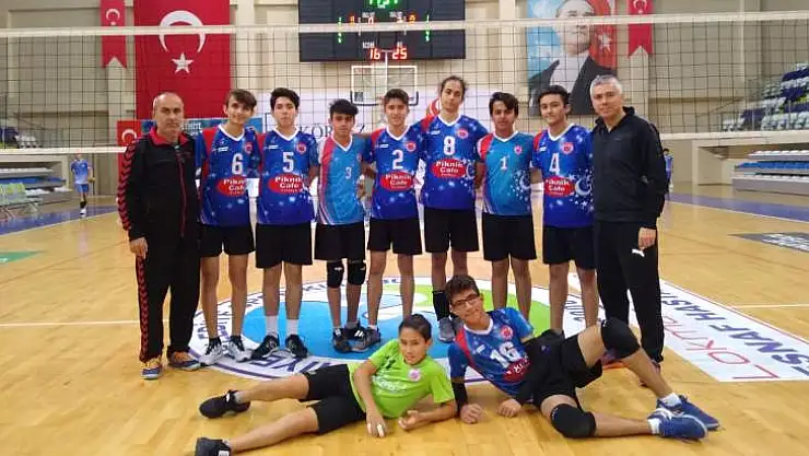 FETHİYE VOLEYBOL SK TÜRKİYE FİNALLERİNDE