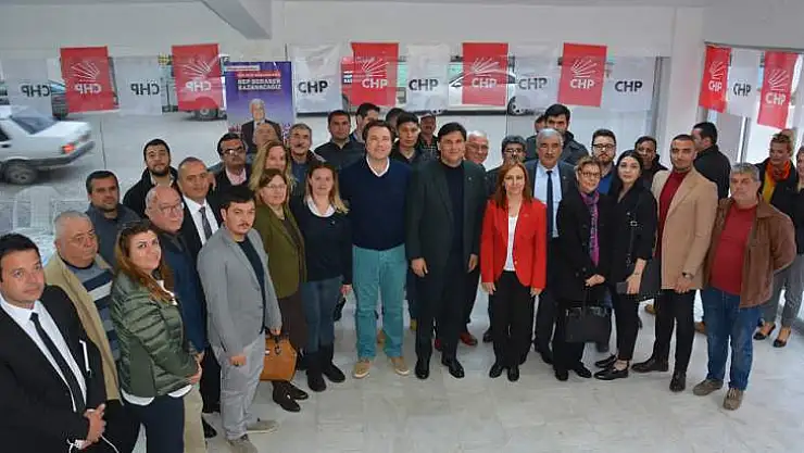 İYİ PARTİ NEZAKET ZİYARETLERİNDE BULUNDU