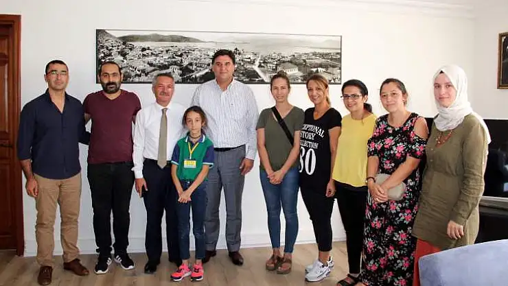 Karaca, 'Eğitime Her Zaman Destek Vereceğiz'