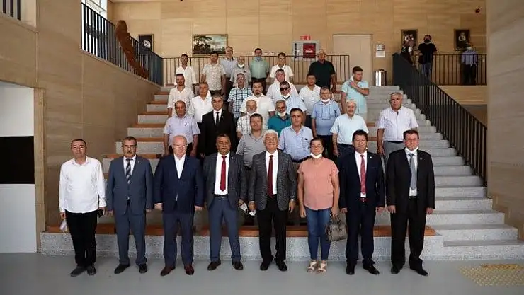 Hayrettin Akay Güven Tazeledi
