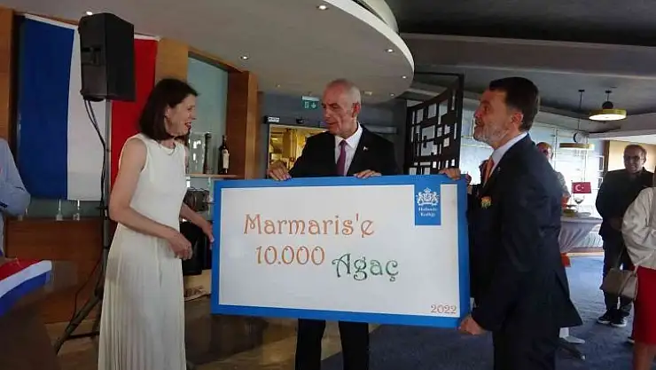 Hollanda Kral Günü, Ankara Büyükelçisi Kwaasteniet'in katılımı ile Marmaris'te kutlandı