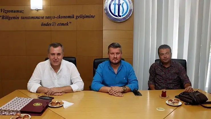 İYİ Parti Fethiye İlçe Yönetimi FTSO'yu Ziyaret Etti