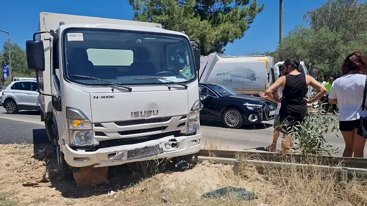 Kamyonetlerdeki 3 Kişi Yaralandı