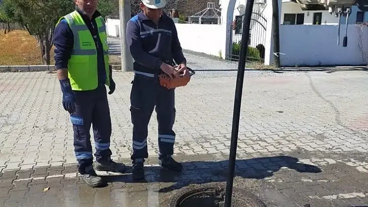 Kanalizasyon hatları temizleniyor