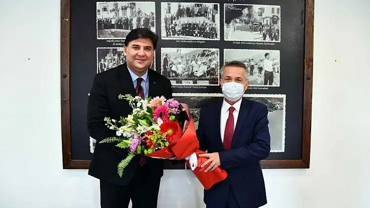 Karaca'ya Öğretmenler Günü Ziyareti