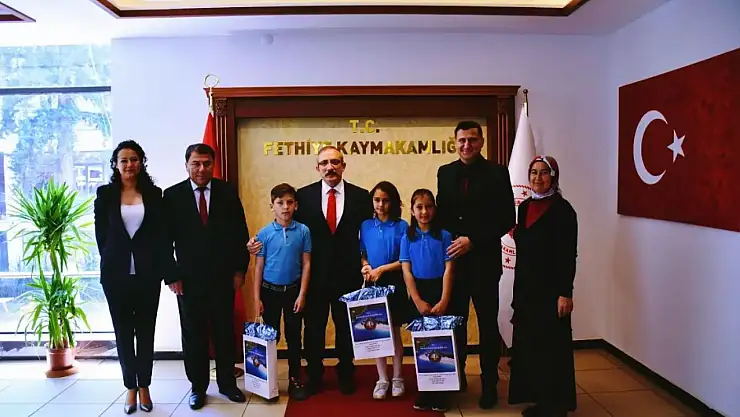 Karaman, koltuğunu öğrenci Sait Nur Göymen'e devretti