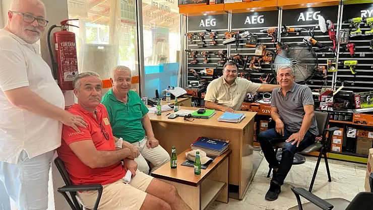 KAYMAKAM BALCI, KOLLARI SIVADI