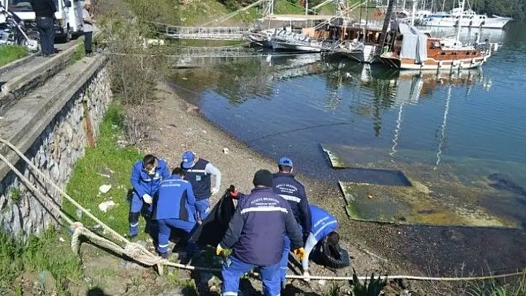 Kısıtlama günlerinde çevre temizliğine devam