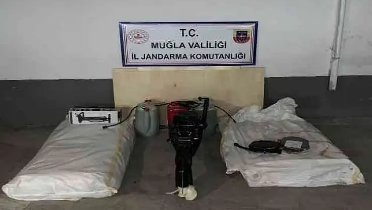 Köyceğiz'de 18 düzensiz göçmen ve bir organizatör yakalandı