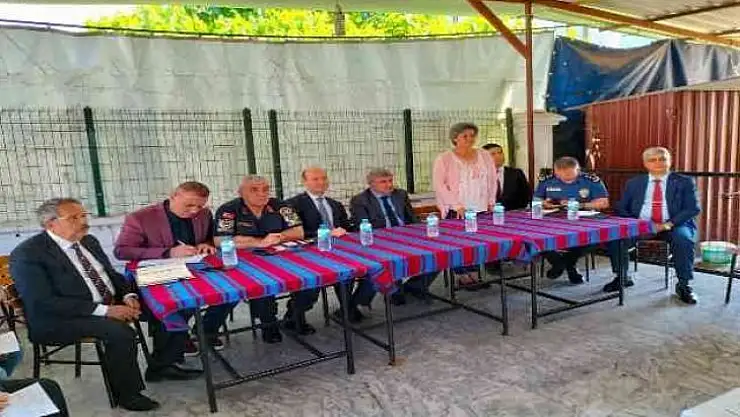 Köyceğiz'de halk toplantıları devam ediyor