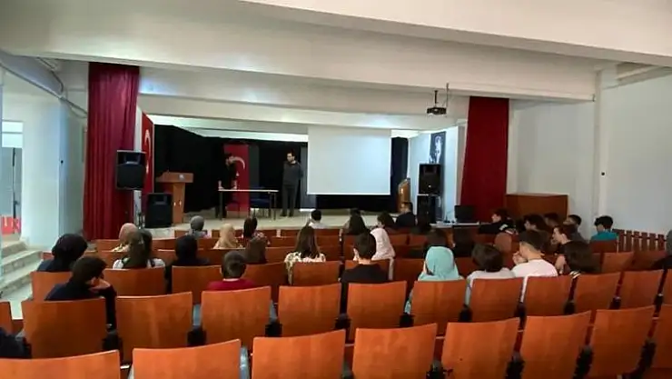 KÖYCEĞİZ İMAM HATİP ORTAOKULU'NDA MESLEK TANITIMLARI YAPILDI