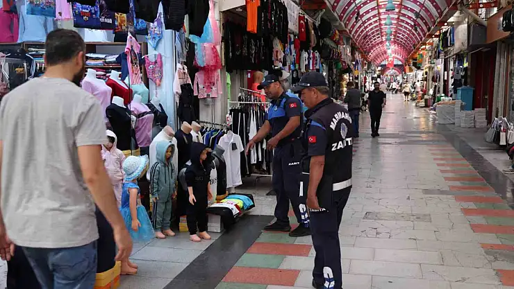 Belediye'den Kapalı Çarşıda işgaliye denetimi