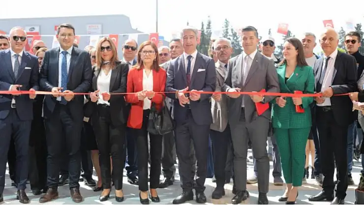 Marmaris Belediyesi yeni hizmet binasına kavuştu