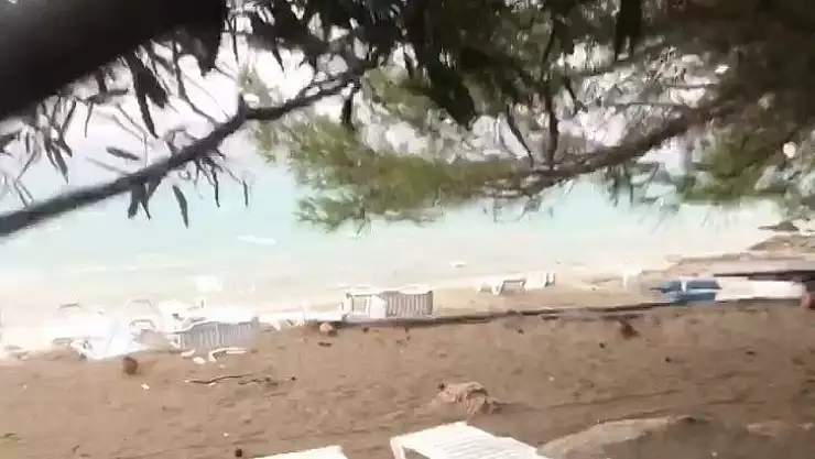 Marmaris İncekum Plajı'nda hortum oluştu