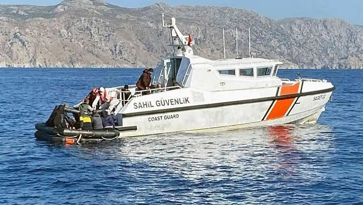 Marmaris'te 40 göçmen kurtarıldı