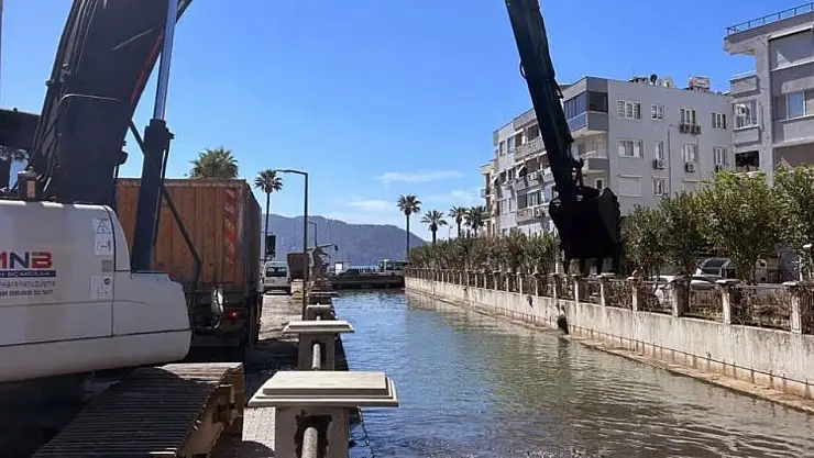 Marmaris'te dereler temizleniyor