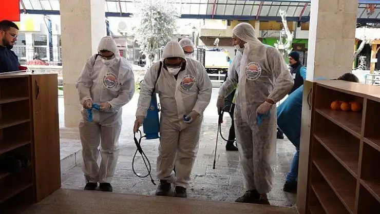 Marmaris'te dezenfekte çalışmaları devam ediyor