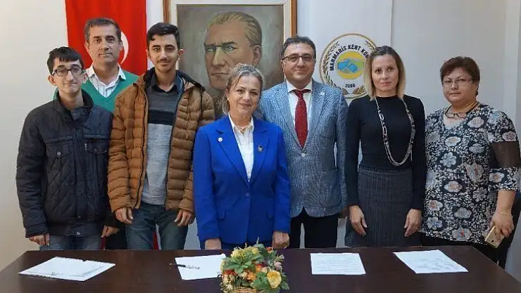 Marmaris'te işaret dili kursu düzenlenecek
