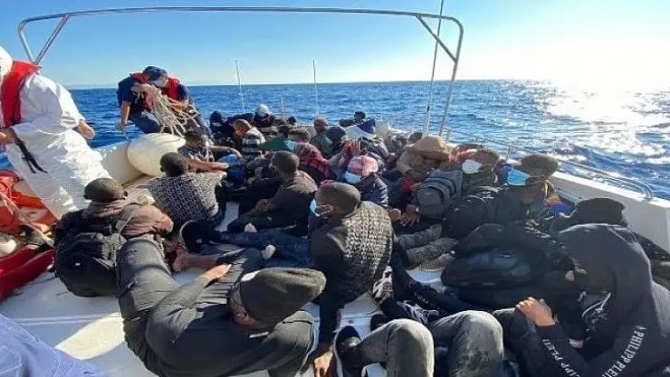Marmaris ve Datça'da 132 göçmen kurtarıldı