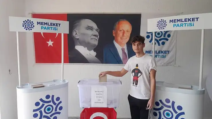 MEMLEKET PARTİSİ, CUMHURBAŞKANI ADAYINI BELİRLEMEK İÇİN ÖN SEÇİM YAPTI