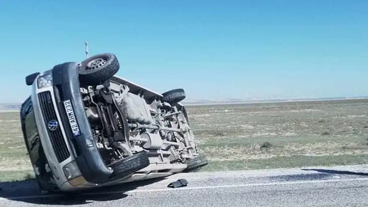 Minibüs devrildi: 1 yaralı