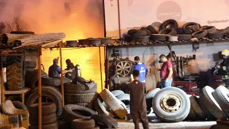 Muğla'da bir iş yeri saniyeler içinde küle döndü