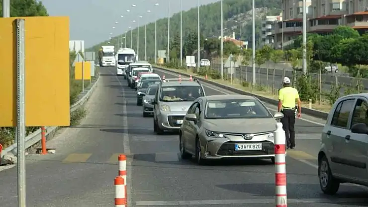 MUĞLA'DA TOPLU TAŞIMA ARAÇLARI DENETLENDİ
