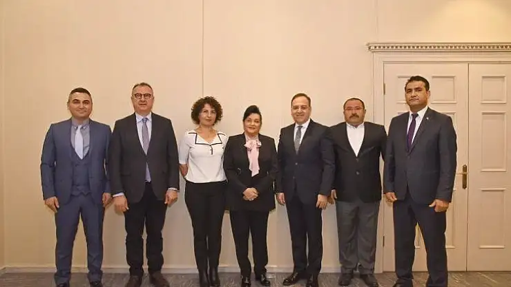 Optisyen ve gözlükçülerden kurum ziyaretleri