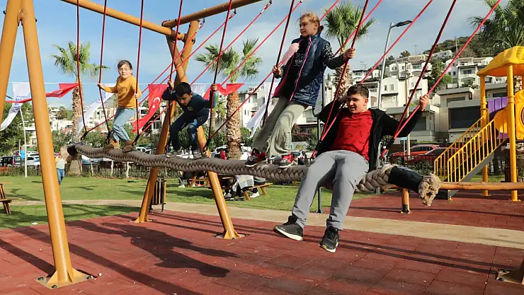 Parklar teker teker yenileniyor