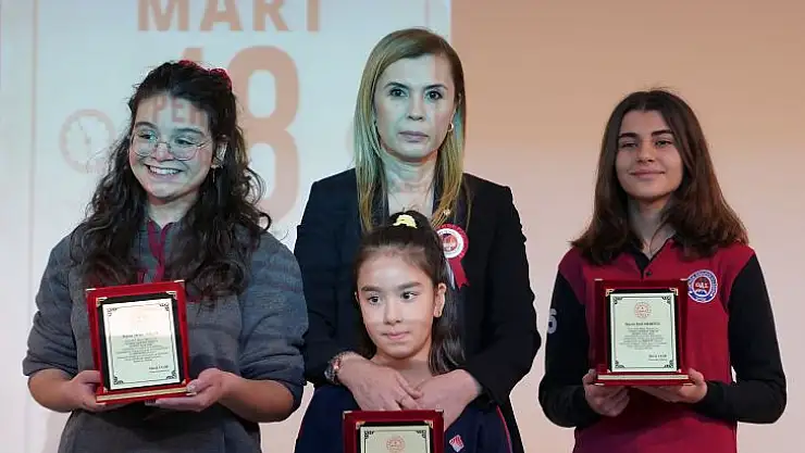 ŞEHİTLER DUALARLA YÂD EDİLDİ